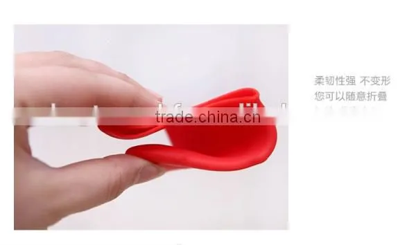 2017 new cheap FDA silicone leaf pocket cup