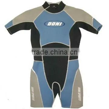 Neoprene shorty wetsuit for surfing /diving
