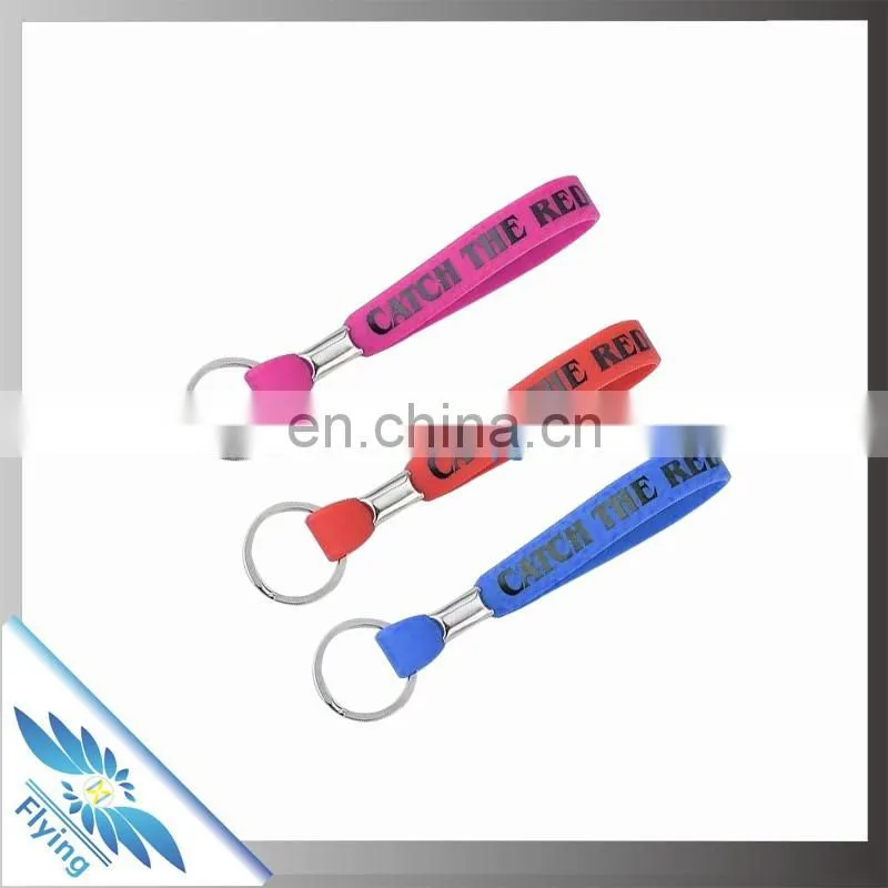 Custom rubber keychain/silicone keychain/silicone bracelet key ring