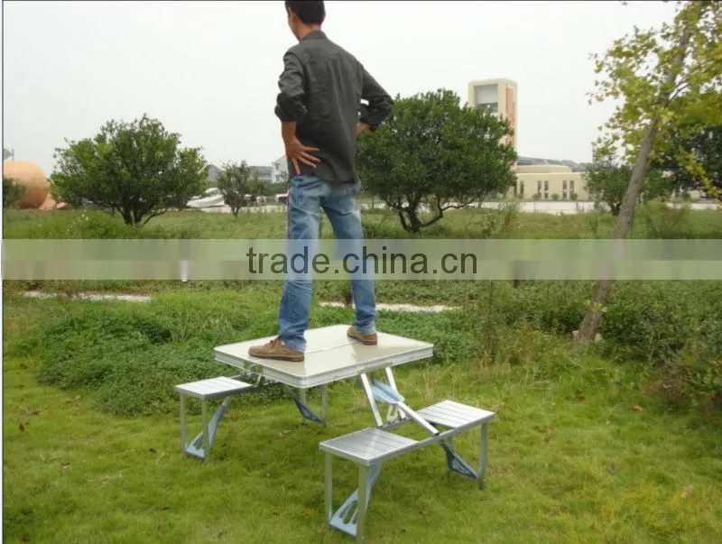 outdoor wooden folding picnic tables