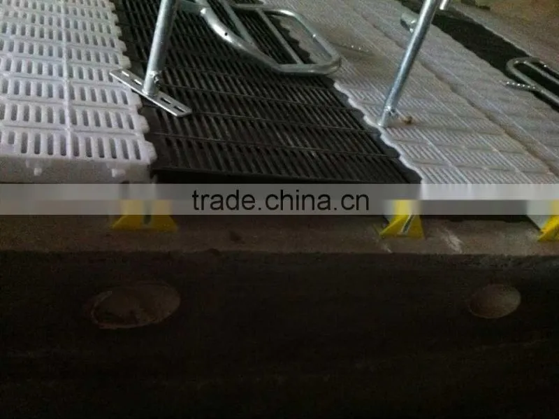 New design 135mm pig frp steel triangle hollow beams made in China