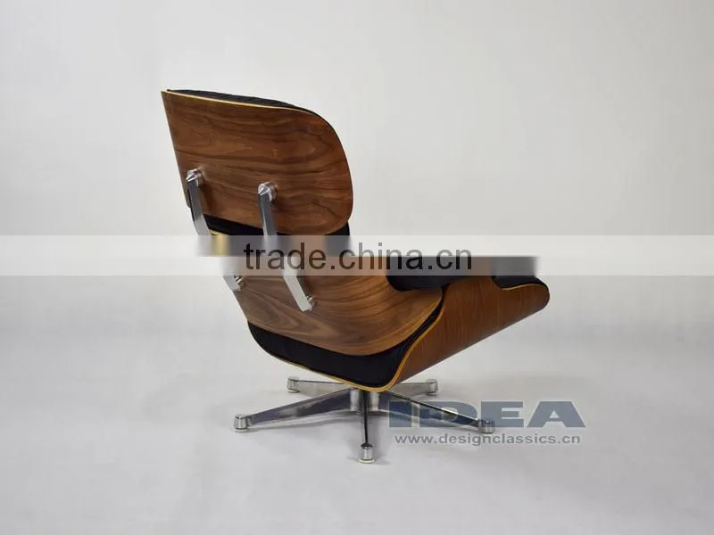 Replica Charles Lounge Chair Walnut Veneer Black leather