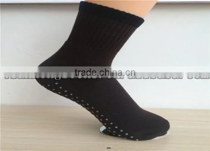 Hot Selling Non Slip Socks Yoga Socks Trampoline Socks Wth Silicone RubberIn Sole