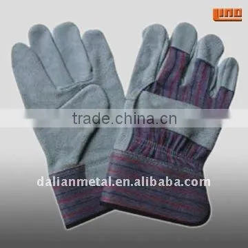 Leather gloves