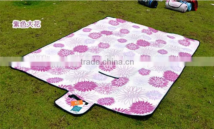 150x200cm Outdoor Foldable Beach Plaid Blanket Moistureproof Waterproof Baby Climb Plaid Blanket