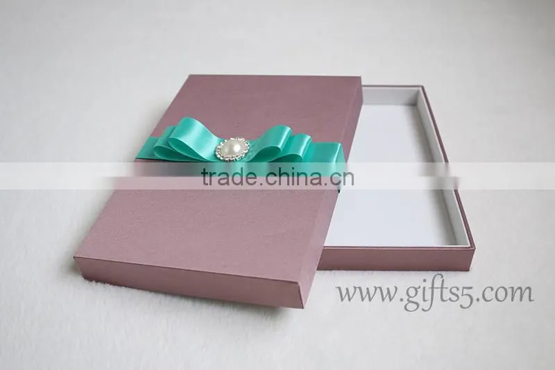Custom Handmade Best wedding invitation boxes