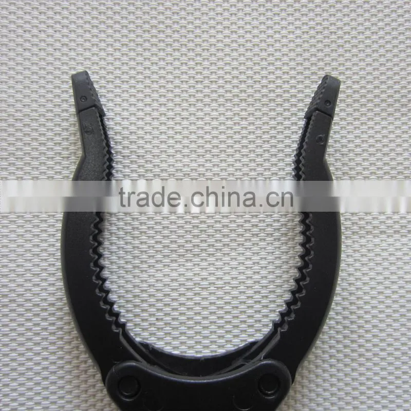 Garbage Pick Up Grabber Tool For Garden Use Or Household Usage