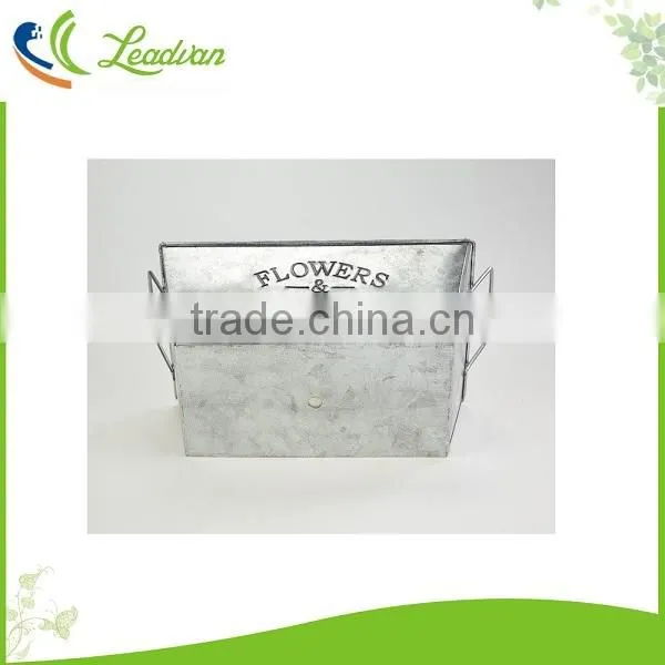 Wholesale village style iron art metal flower pot