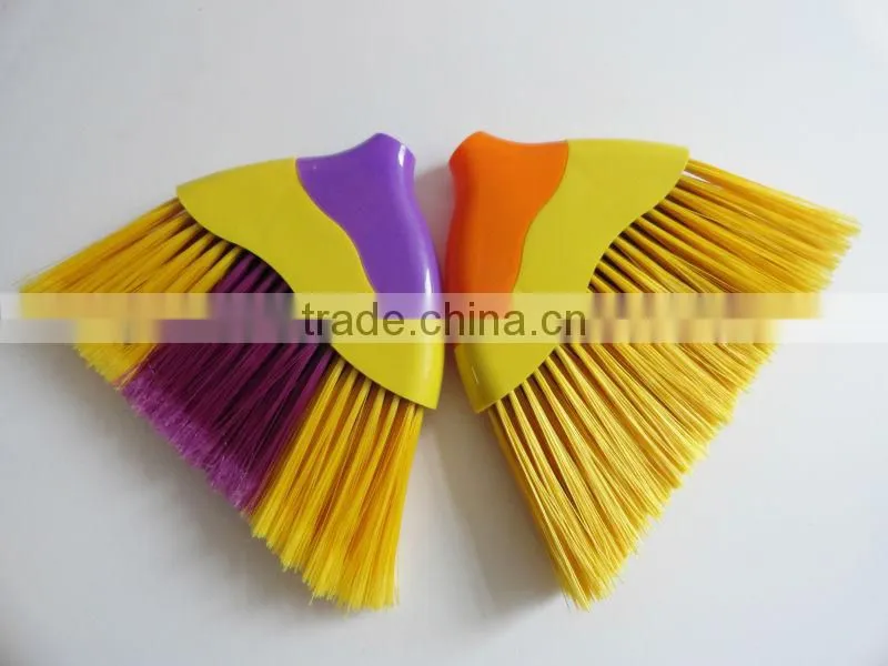 Sweep plastic broom factory in china