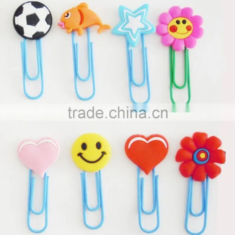 Popular Custom Emoji PVC rubber keychain promotion gift souvenior keyring