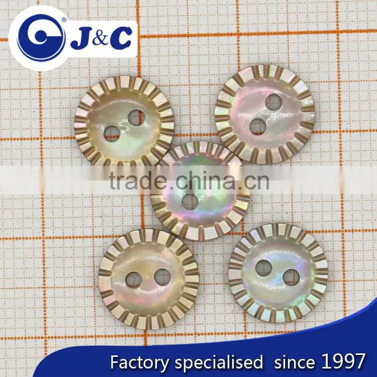 flower shape sea shell pearl of mother studs