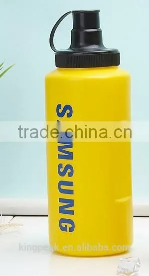 750/1000ml Eco friendly Unique design football type PE water bottle and sports bottle