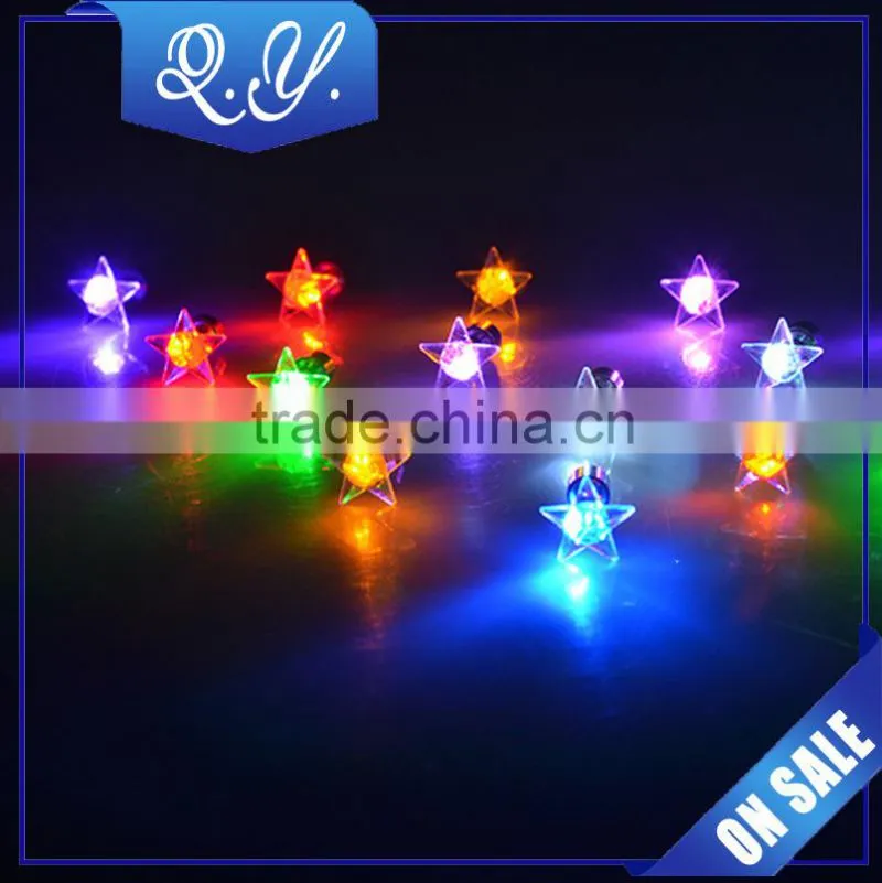 LED Gifts Good Gifts for Girls Birthday / Christmas Gifts Flashing Light Earrings Wholesale
