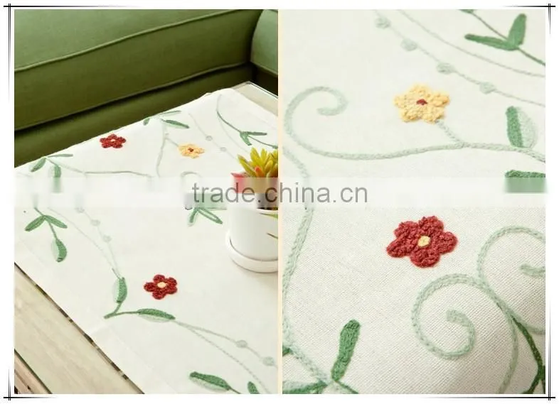 Hot sale handmade embroidered signature cotton table runner
