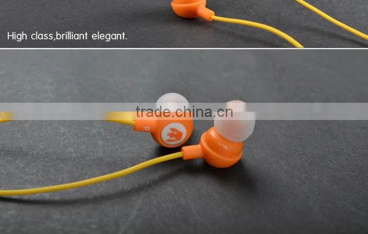 ULDUM 2013 mp3.4.5 player earbud earphone portable cheap wholesale stereo earphone headphone