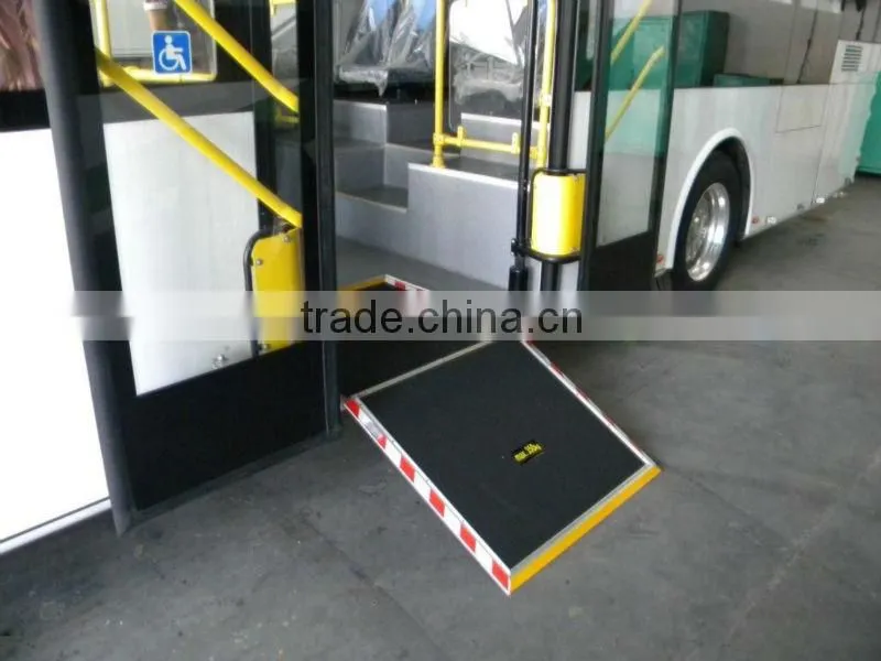 Fold Manual Wheelchair Ramp