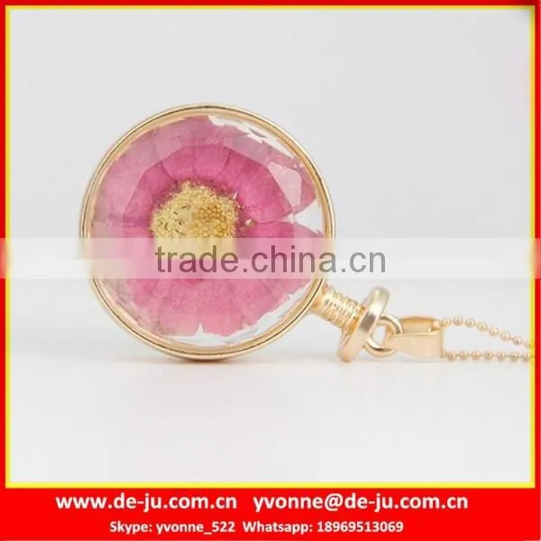 Newest Flower Design Gold Necklace