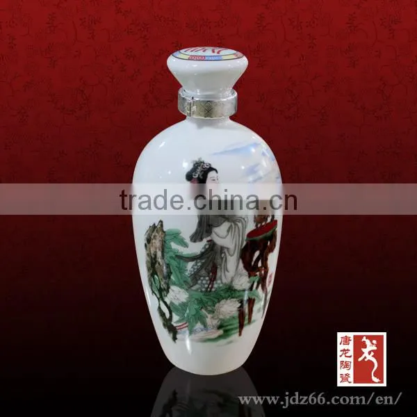 Chinese supplier blue and white ceramic wine and liquor bottle for wholesale