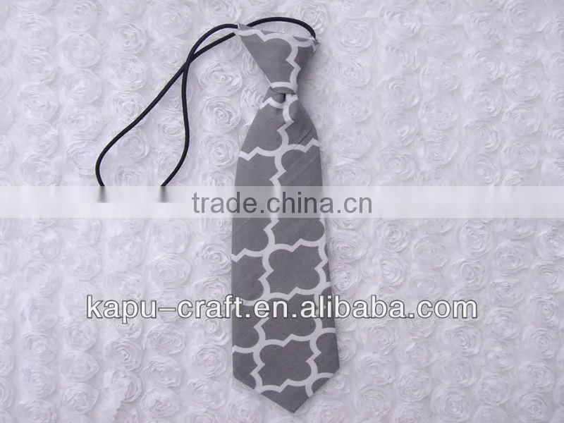 Hot pink quatrefoil cute baby tie pattern
