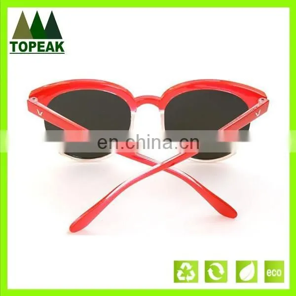 2016 Latest Fashion UV400 protective fashion design hign quality sunglasses
