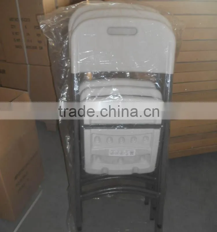 out door space saving folding plastic chair HM-PF3