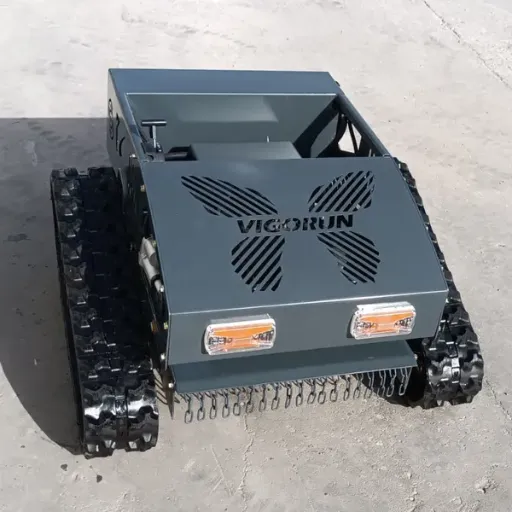 remote control lawn mower with tracks (4)
