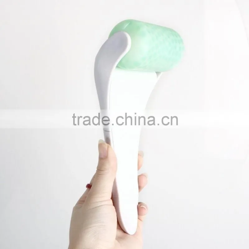 Plastic massage ice derma roller with low price