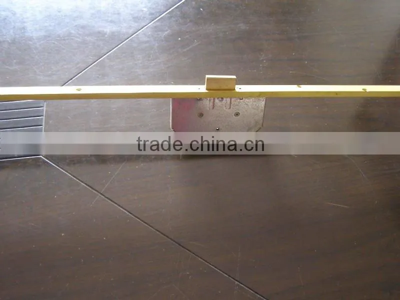 3 point door lock connecting rod lock