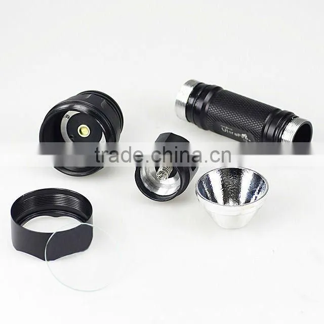 UltraFire C2 CREE Q5 LED 1 Mode 210 Lumens Flashlight with PCB Battery & Charger