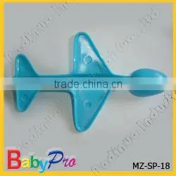 2015 Blue And Pink Airplane Shape Plastic Baby Spoon