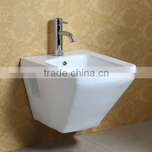 White Ceramic Bathroom Bidet