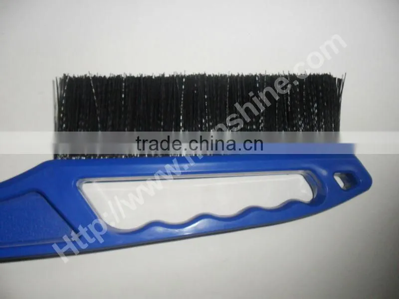 portable small brush ice scraper