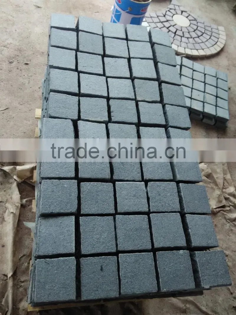 Engrave Ocean Red Granite Tile