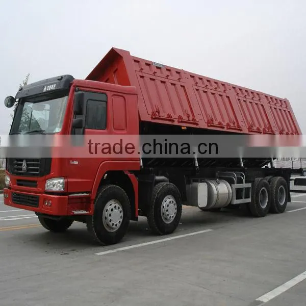 SINOTRUK HOWO 4WD tipper truck for sale