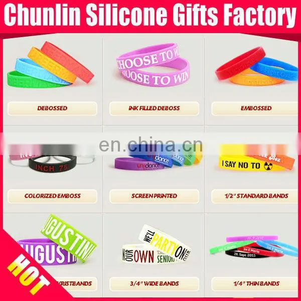 Lovely Debossed with Color Filled Bird Silicone Bracelet