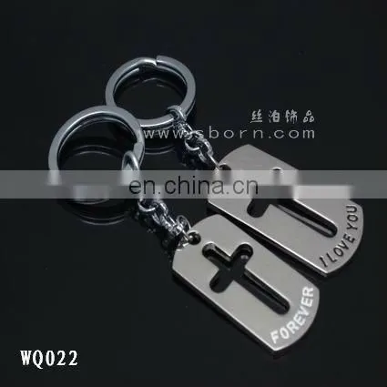 Custom Design Zinc Alloy Metal Boy And Girl Shape Couple Keychains