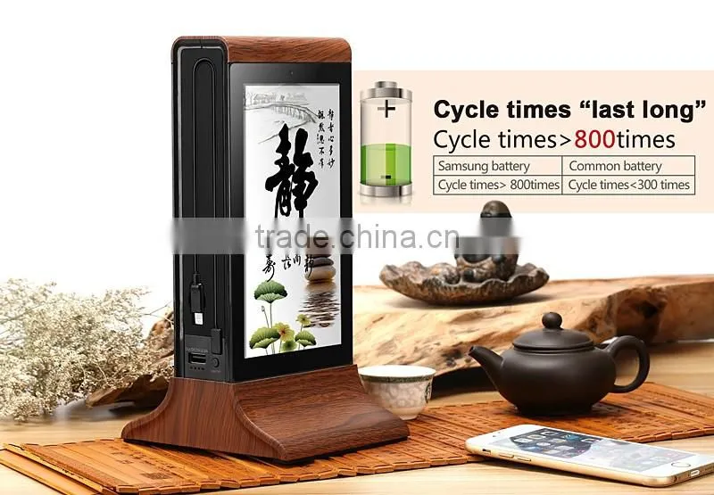 advertising display AD power bank use in coffee shop and restaurant