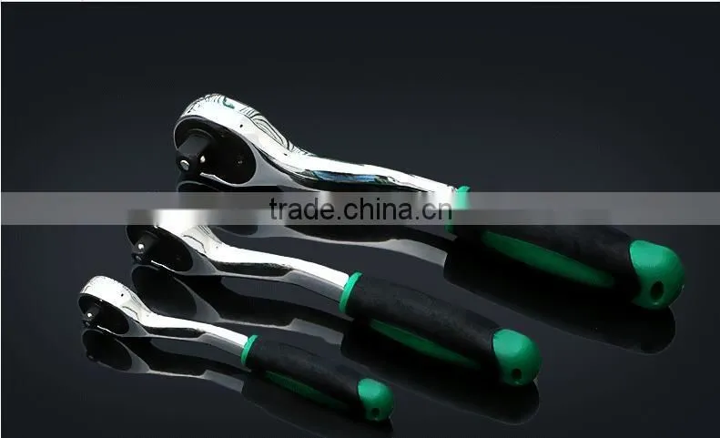 Ratchet wrench 72 gear wrench with rubber handle for socket