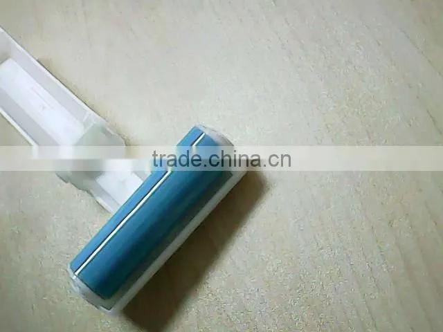 washable mini T sticky lint roller