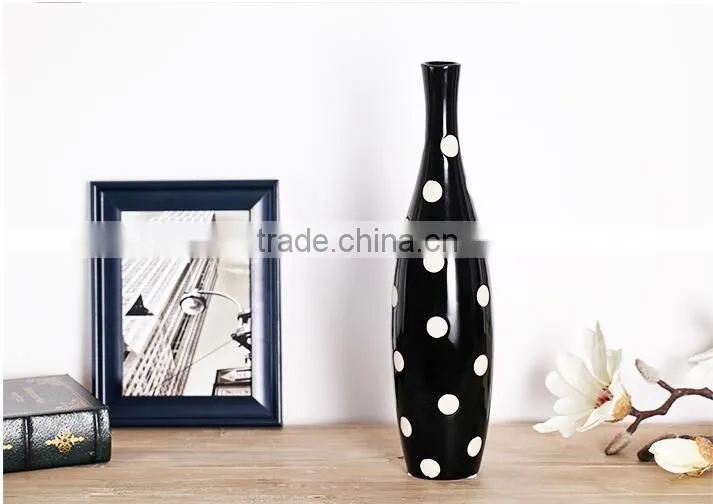 2 pic a set cheap factory white and black ceramic vase for table decor