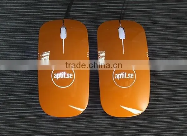 Lighting up custom logo slim mouse with cable