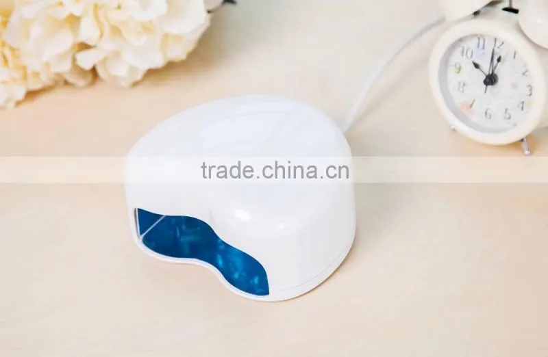 2015 professional Hot New Heart Shaped Led lamp 3W Portable Nail Dryer