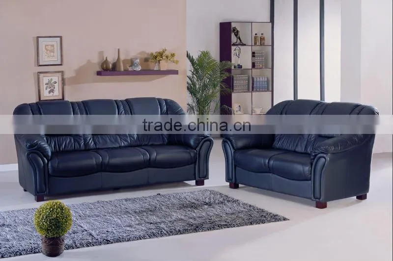Beautiful bedroom small sofa set in Muar