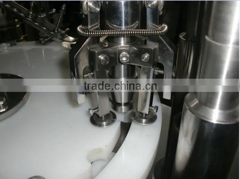 plastic bottle automatic screwing capping machine
