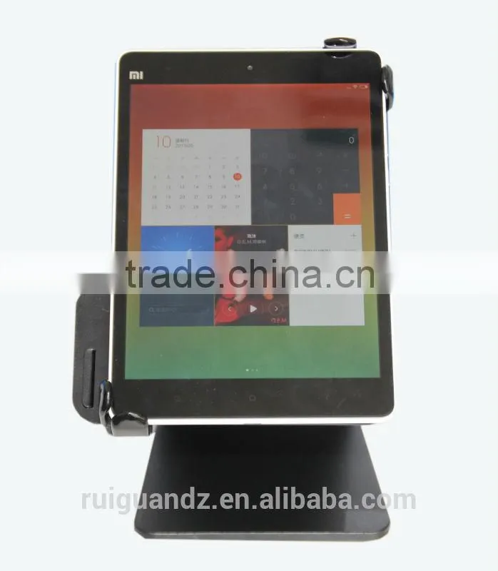 Rotating tablet stand