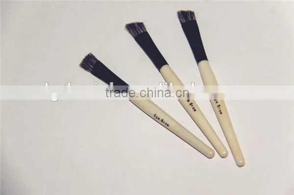 Professional angle Eyebrow brush wholesale