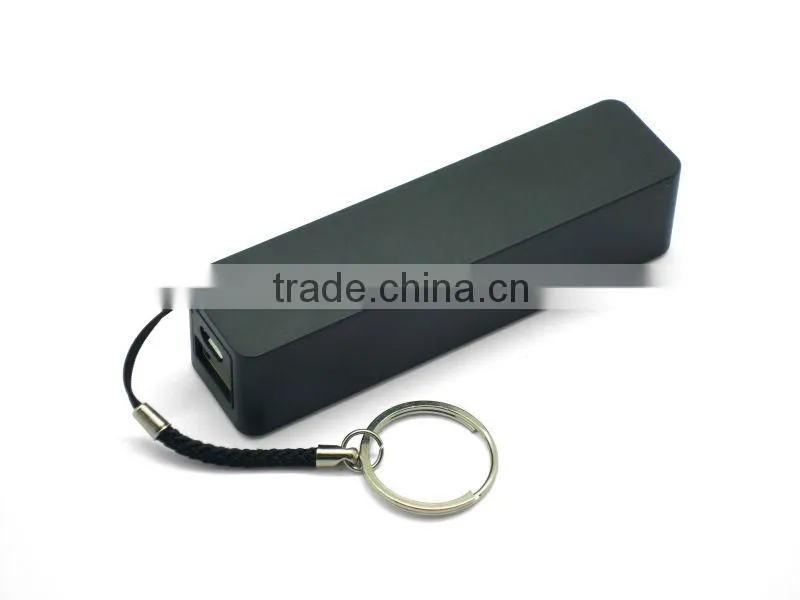 The cheapest universal 2600mah capacity portable power bank for smartphone
