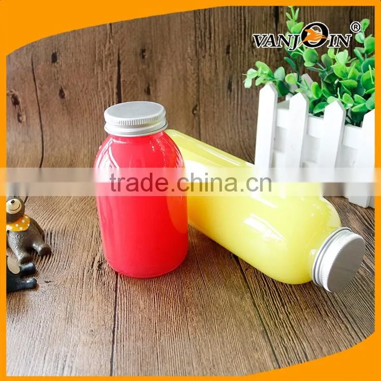 Purified Drinking Water Round Shaped Boston Bottles Price