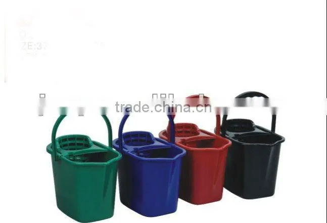 Colorful Plastic mop bucket with wheel