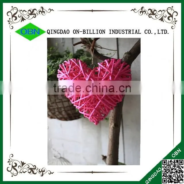 Customized size cheap handmade colored decorative hanging wicker rattan heart